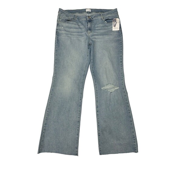 NEW! Time & True Raw Hem Distressed Mid Rise Bootcut Regular Size 18 Light Wash - Picture 1 of 12